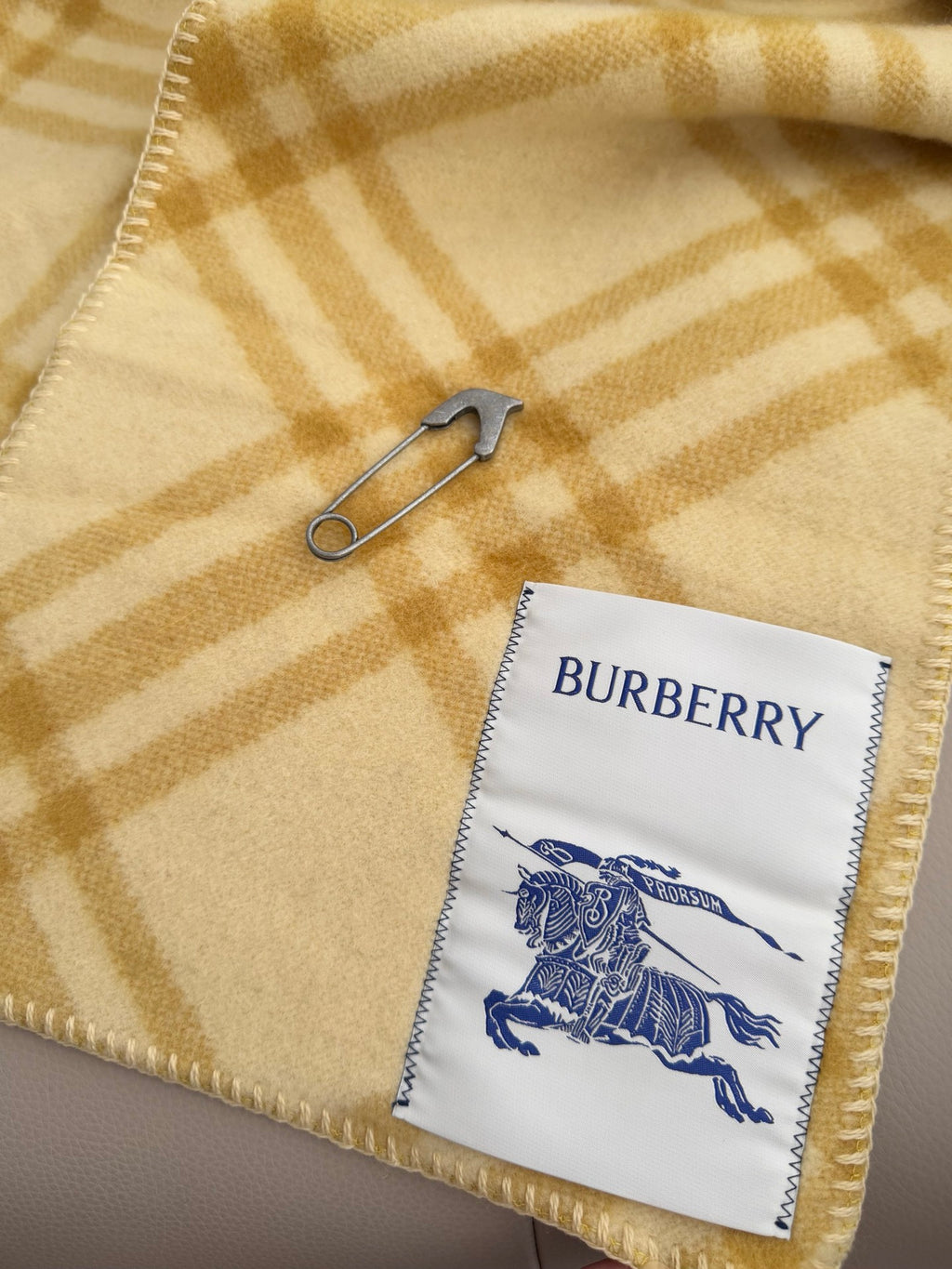 ✨ In Stock | 2025 New Year Hooded Checkered Wool Shawl – Elegant Blanket-Style Wrap