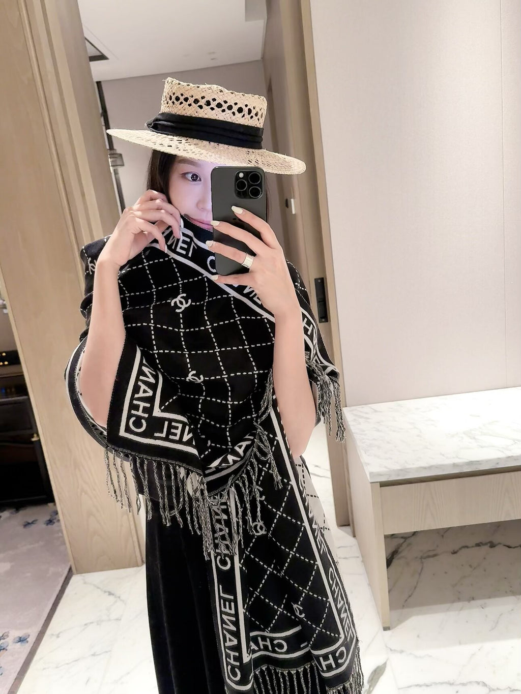 ✨ 2026 New Diamond Jacquard Cashmere Scarf – Soft, Elegant & Luxurious