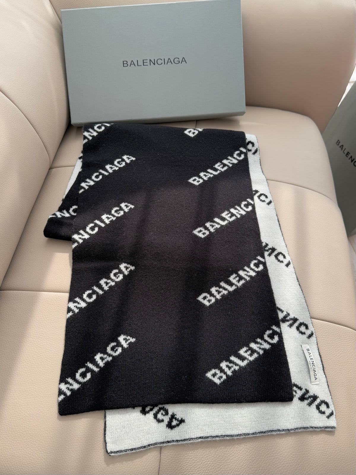 💰✨💞💋 2026 New Solid-Color Cashmere Knit Scarf 💨💥🎊