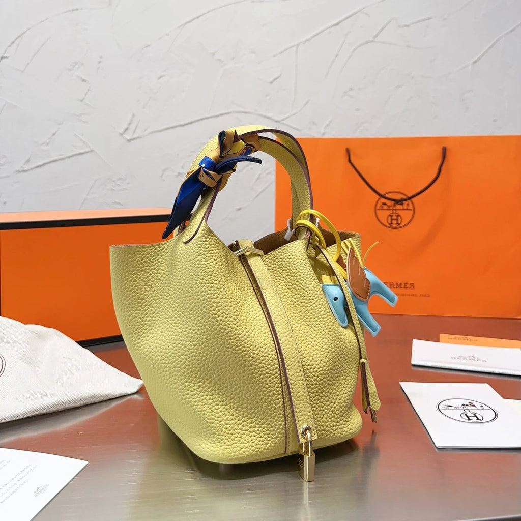 Picotin Lock 18 Handbag