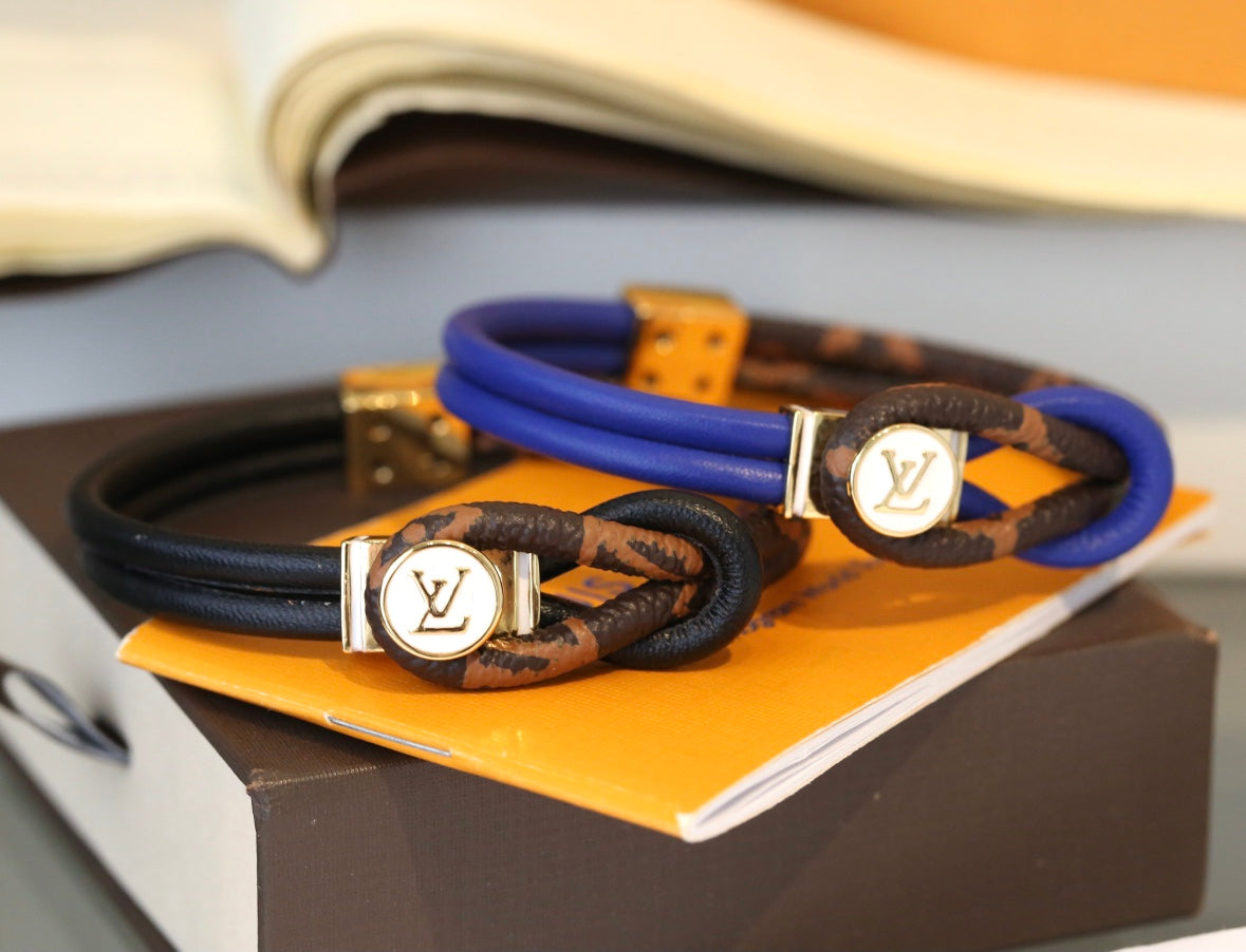 Double twisted leather bracelet