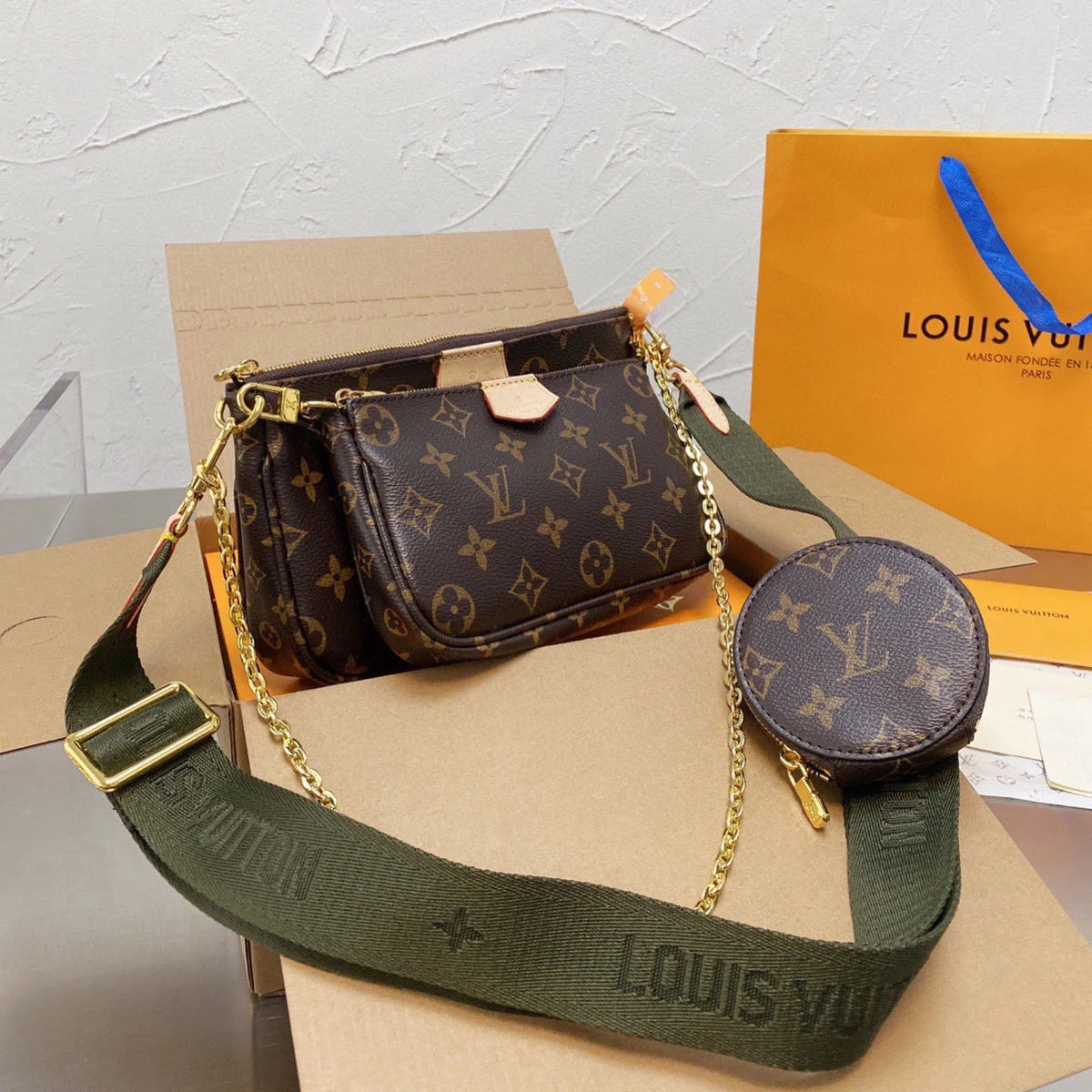 Multi Pochette Accessoires Shoulder Bag