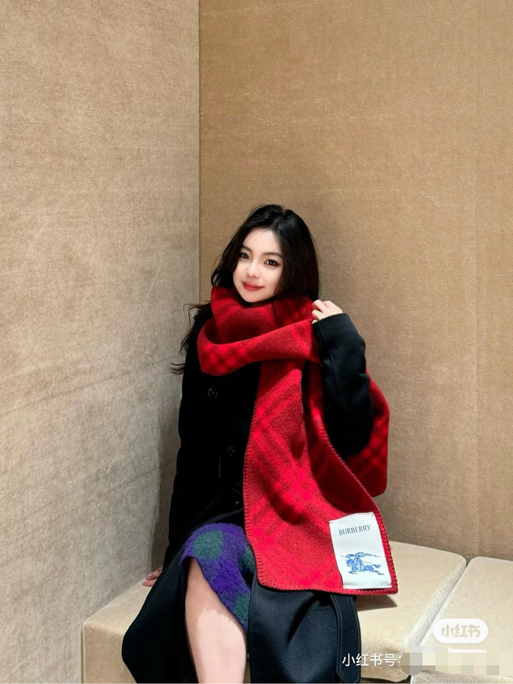 ✨ In Stock | 2025 New Year Hooded Checkered Wool Shawl – Elegant Blanket-Style Wrap