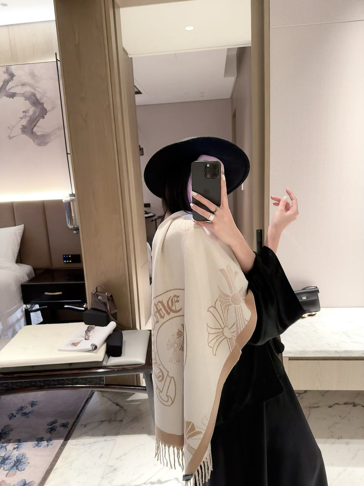 2026 New Gothic Cross Cashmere Scarf – Symmetrical Motif, Streetwear-Inspired Style
