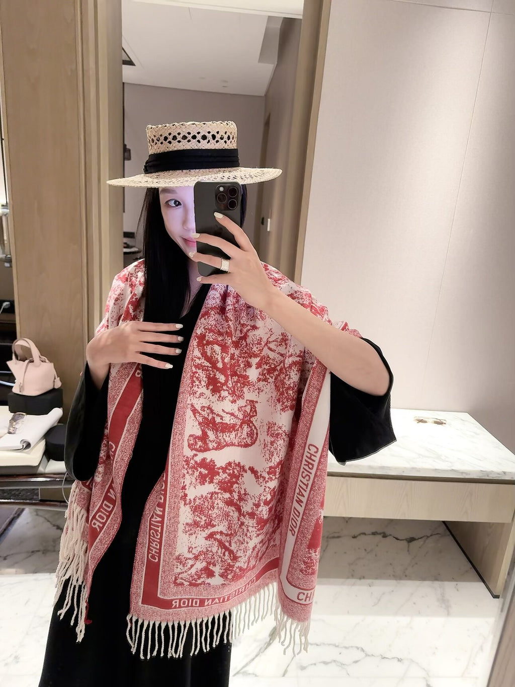 2026 New Jungle Animal Cashmere Scarf – Artistic Botanical Jacquard, French-Inspired Vintage Style