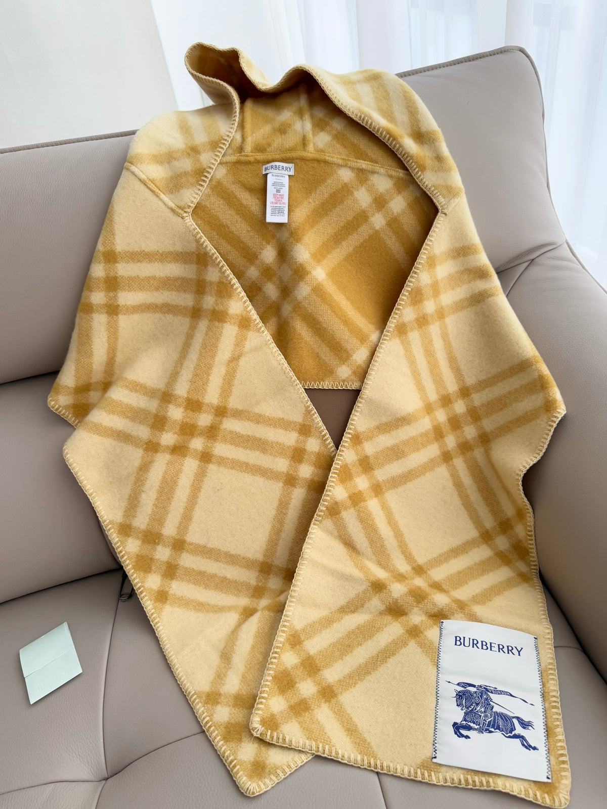 ✨ In Stock | 2025 New Year Hooded Checkered Wool Shawl – Elegant Blanket-Style Wrap