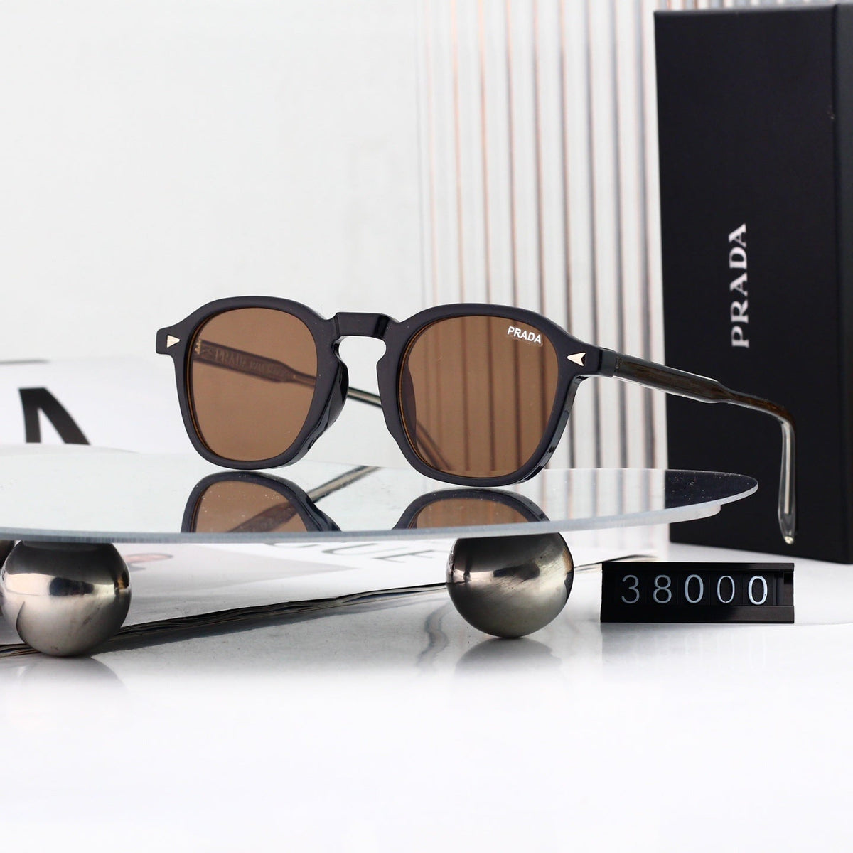 Fashion Metal Frame Polygon Sunglasses Women Trendy 38000