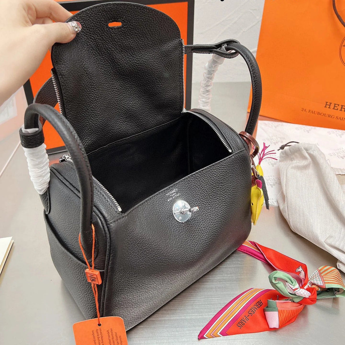 Lindy Handbag