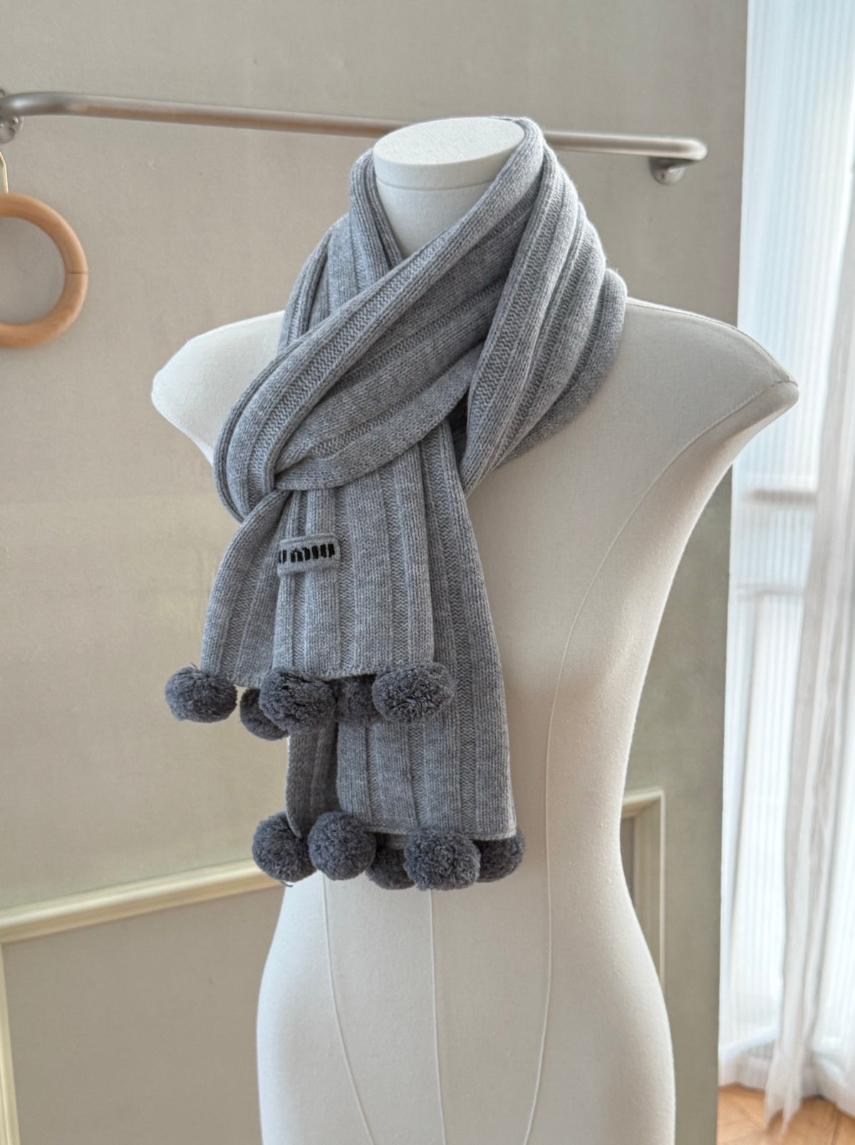New 💕 Premium Rib-Knit Winter Scarf – Understated Winter Luxury