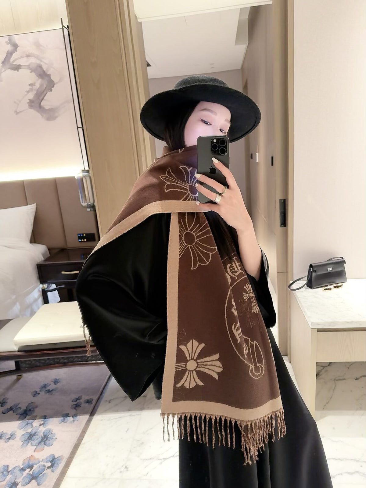 2026 New Gothic Cross Cashmere Scarf – Symmetrical Motif, Streetwear-Inspired Style