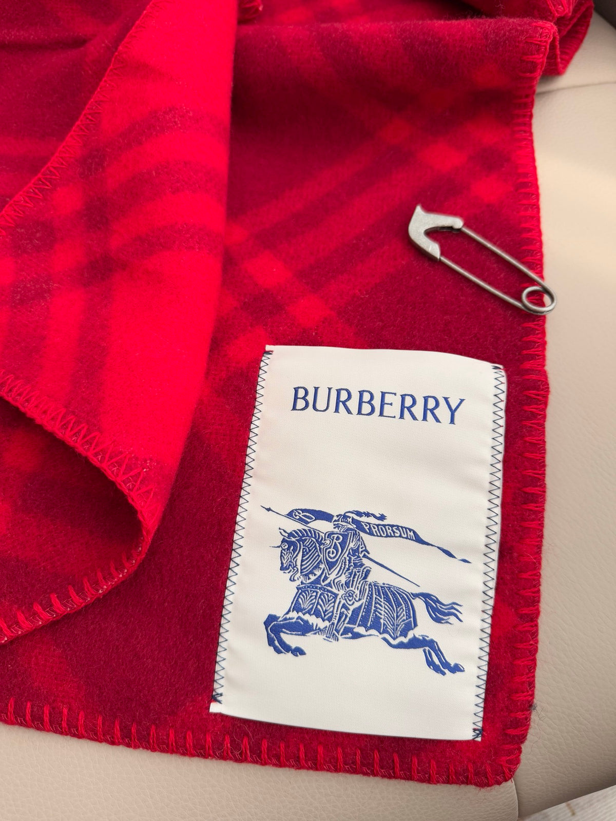 ✨ In Stock | 2025 New Year Hooded Checkered Wool Shawl – Elegant Blanket-Style Wrap