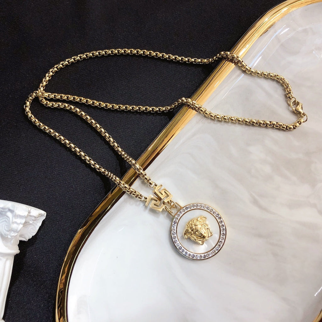 Beauty Avatar Necklace
