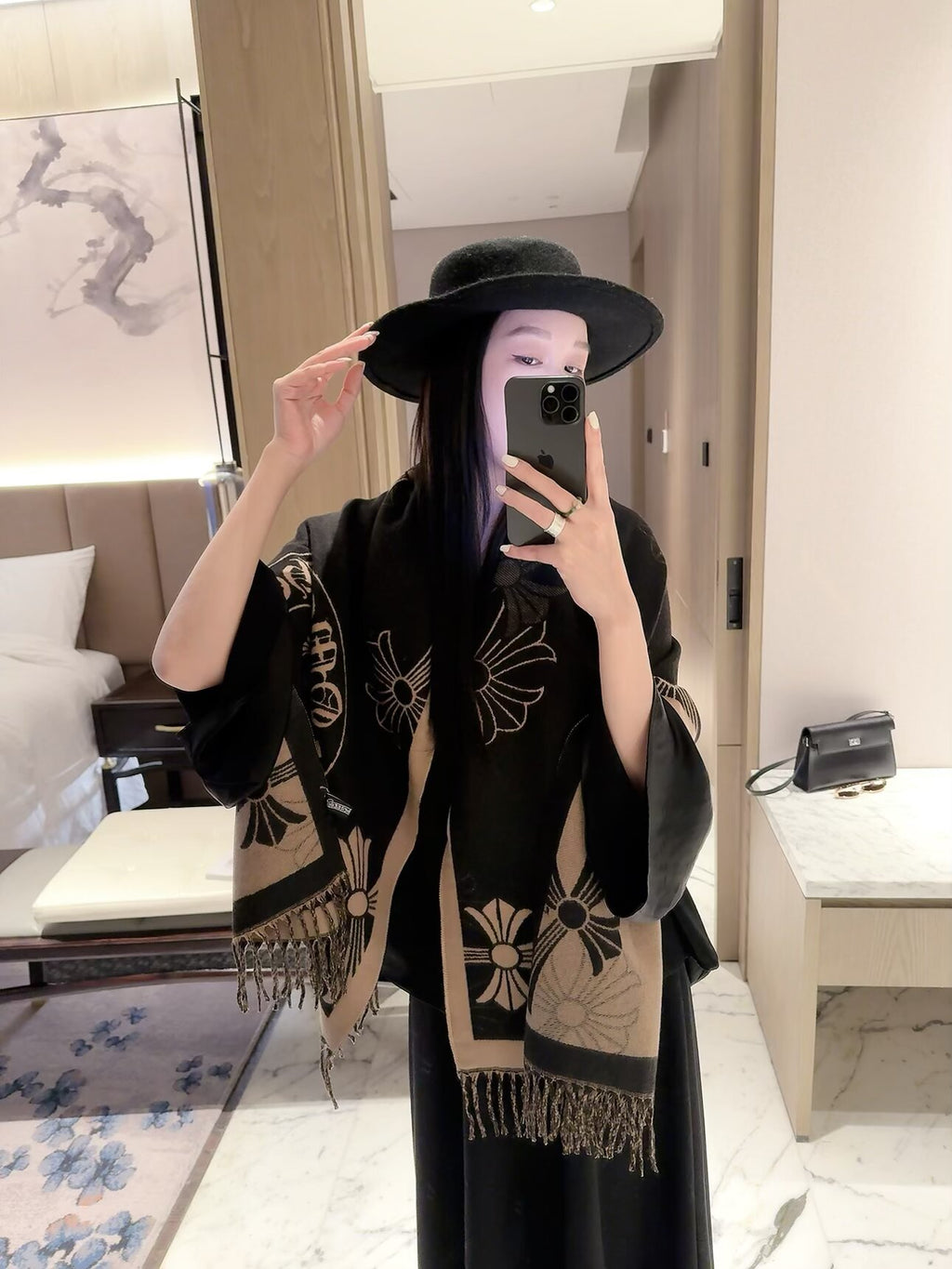 2026 New Gothic Cross Cashmere Scarf – Symmetrical Motif, Streetwear-Inspired Style