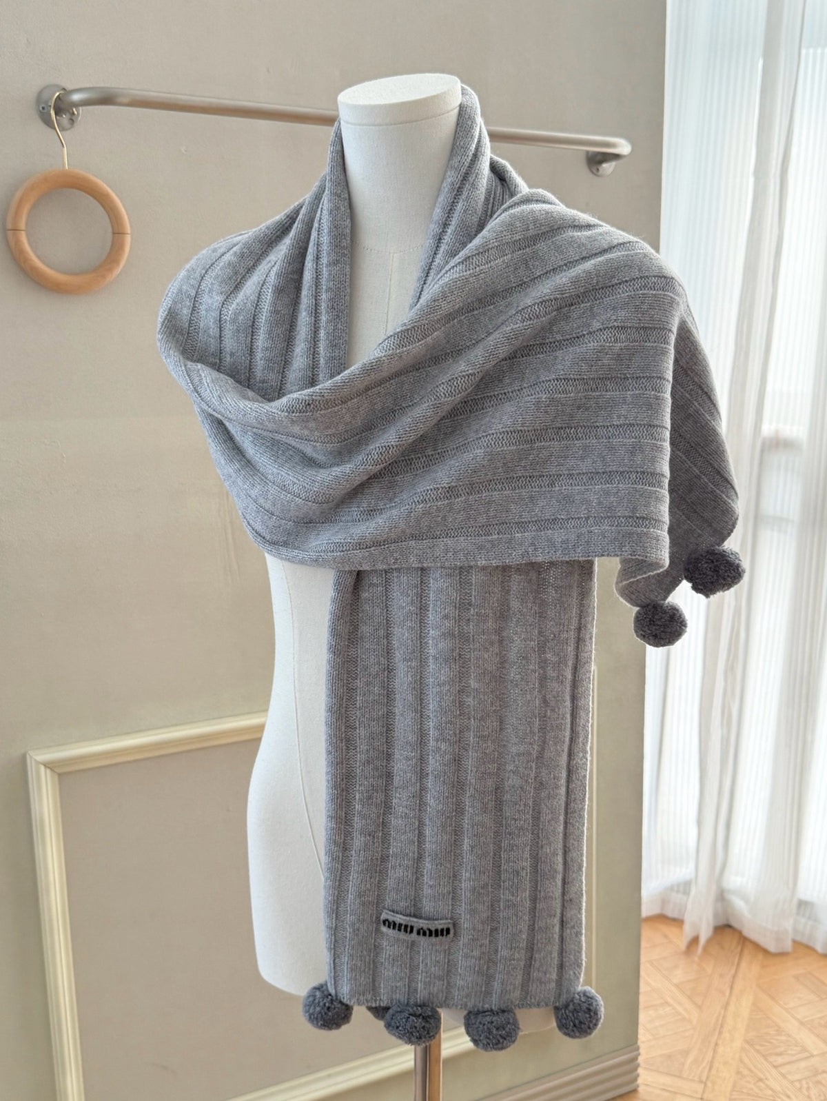 New 💕 Premium Rib-Knit Winter Scarf – Understated Winter Luxury