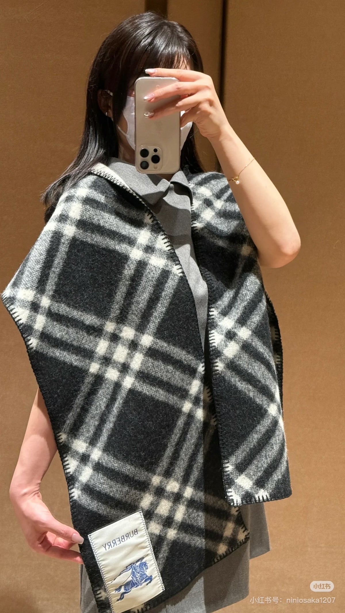 💰✨✨ In Stock | 2025 New Year Hooded Checkered Wool Shawl – Elegant Blanket-Style Wrap