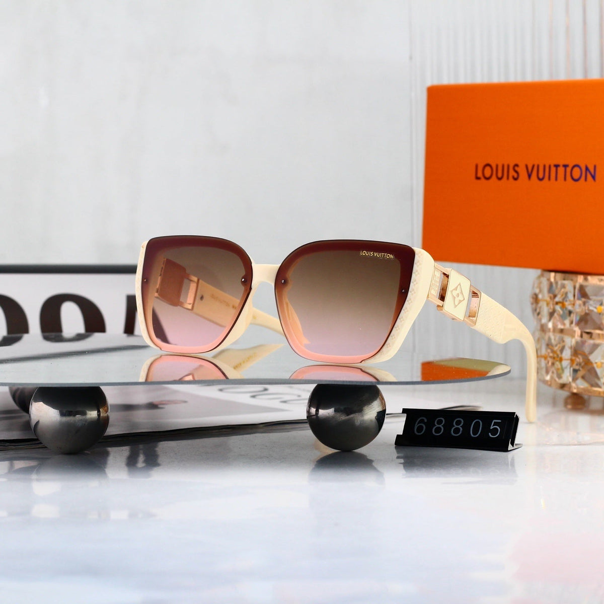 Vintage Metal Decorated Narrow Frame Sunglasses 68805