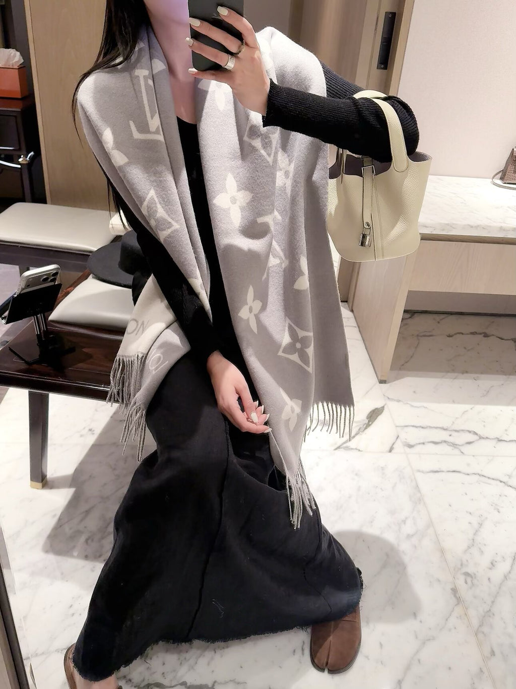 2026 New Oversized Jacquard Cashmere Scarf