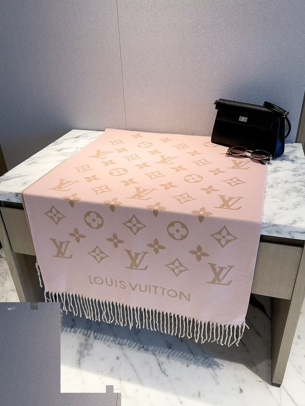 2026 New Classic Pattern Cashmere Scarf – Thickened Soft Cashmere, Elegant Fringe, Versatile Wrap