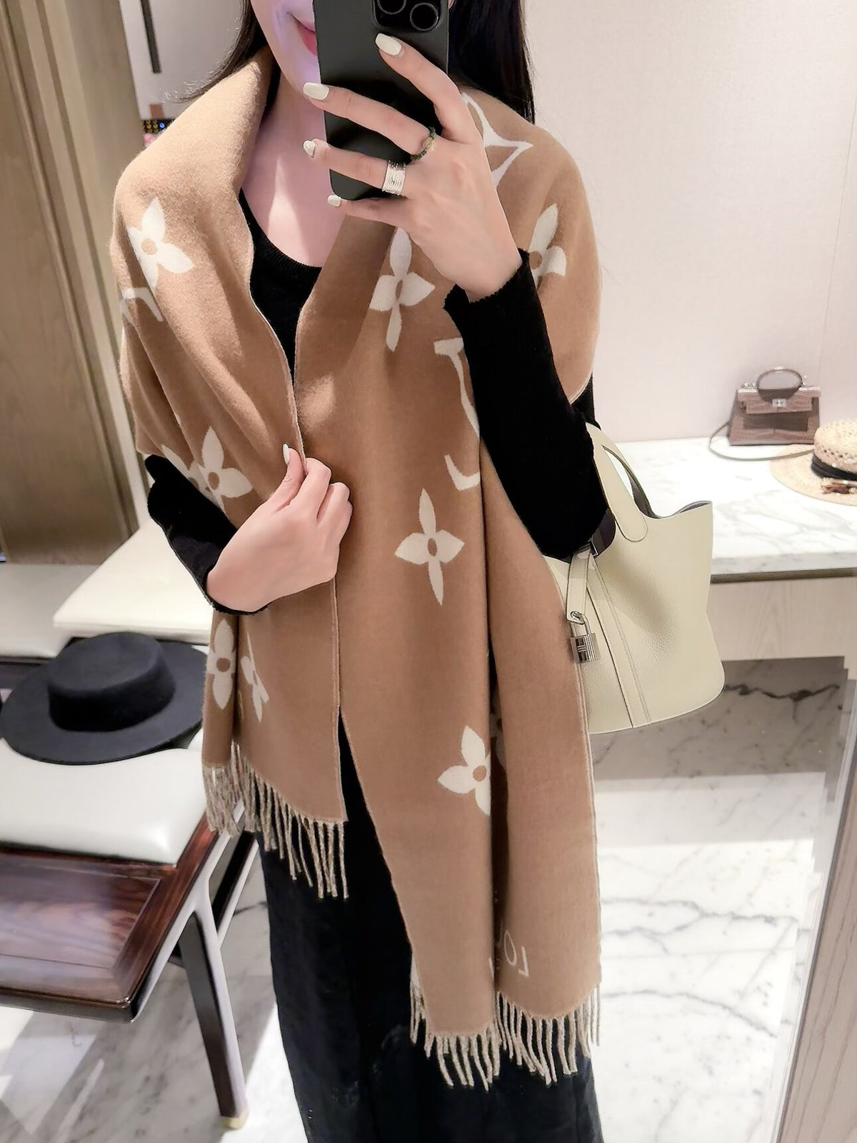2026 New Oversized Jacquard Cashmere Scarf