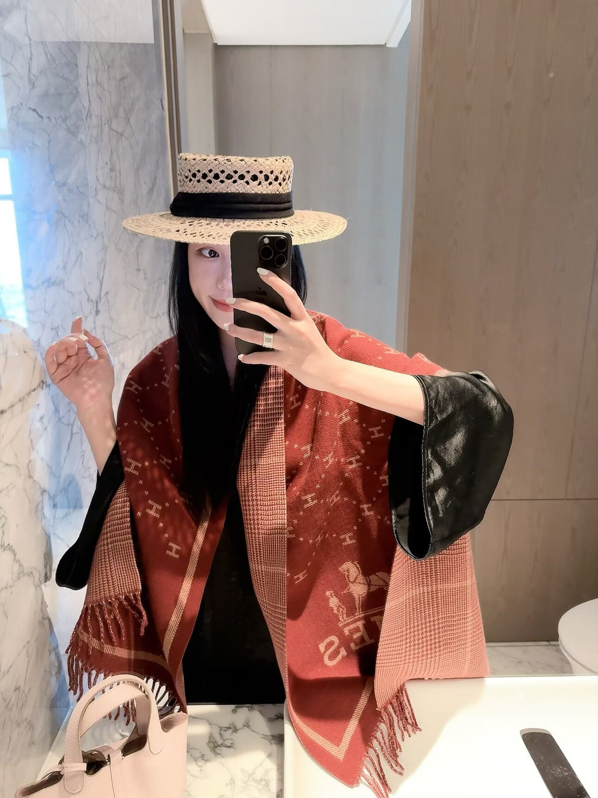 2026 New Double-Sided Carriage Cashmere Scarf Elegant Heritage Style