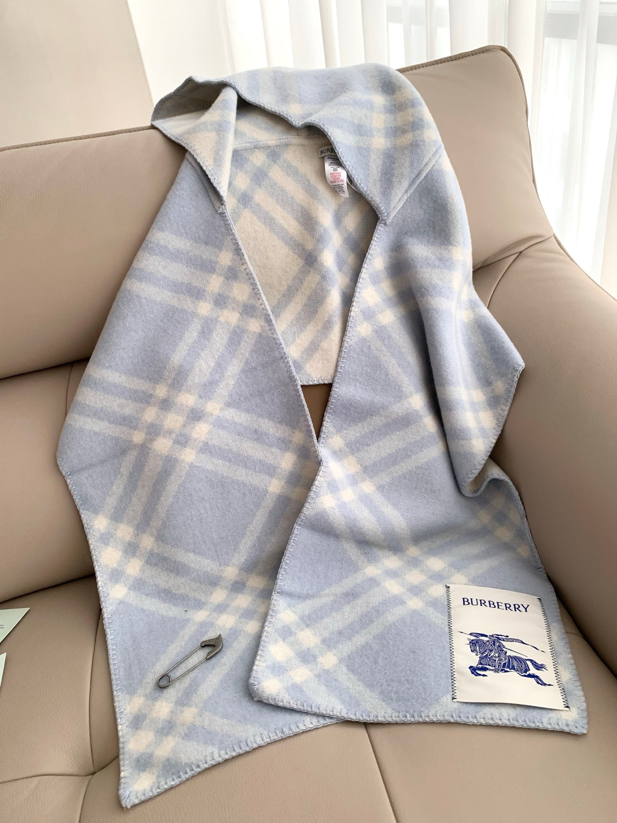 ✨ In Stock | 2025 New Year Hooded Checkered Wool Shawl – Elegant Blanket-Style Wrap