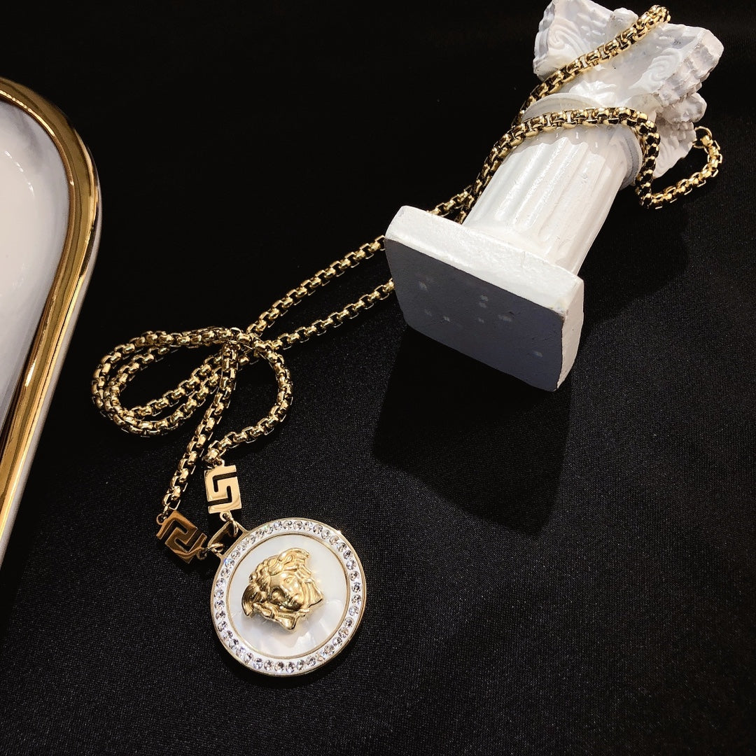 Beauty Avatar Necklace