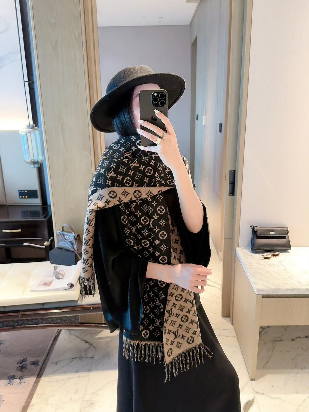 ✨ 2026 New Classic Heritage Jacquard Cashmere Scarf – Timeless Quiet Luxury