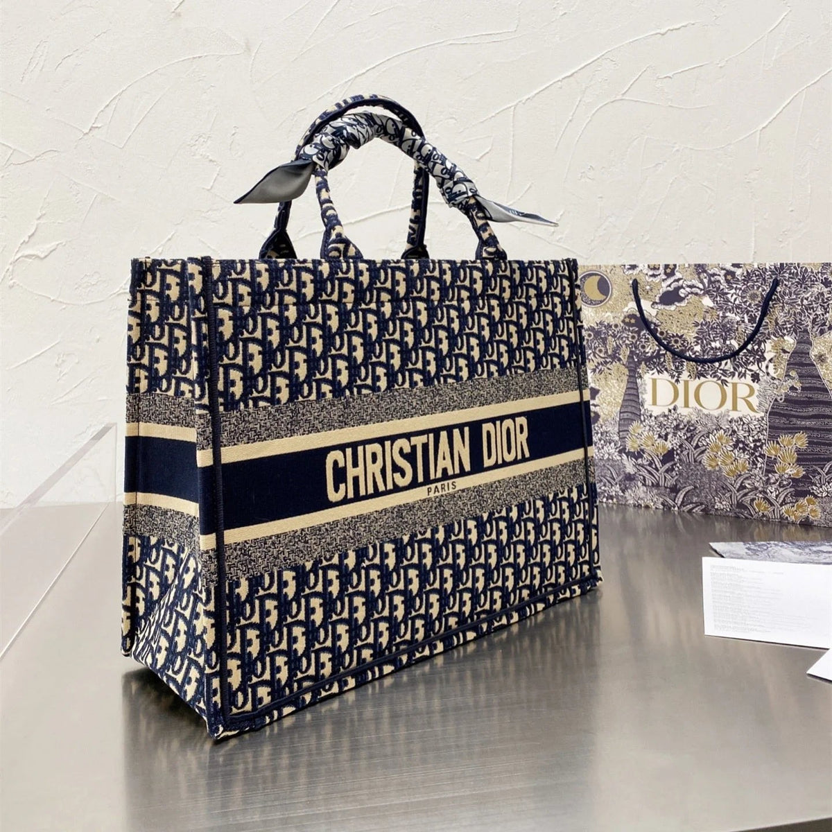 BOOK TOTE