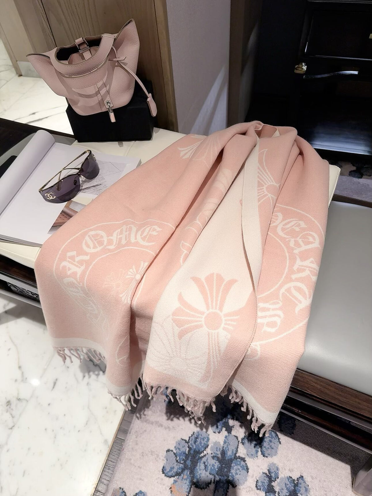 2026 New Gothic Cross Cashmere Scarf – Symmetrical Motif, Streetwear-Inspired Style