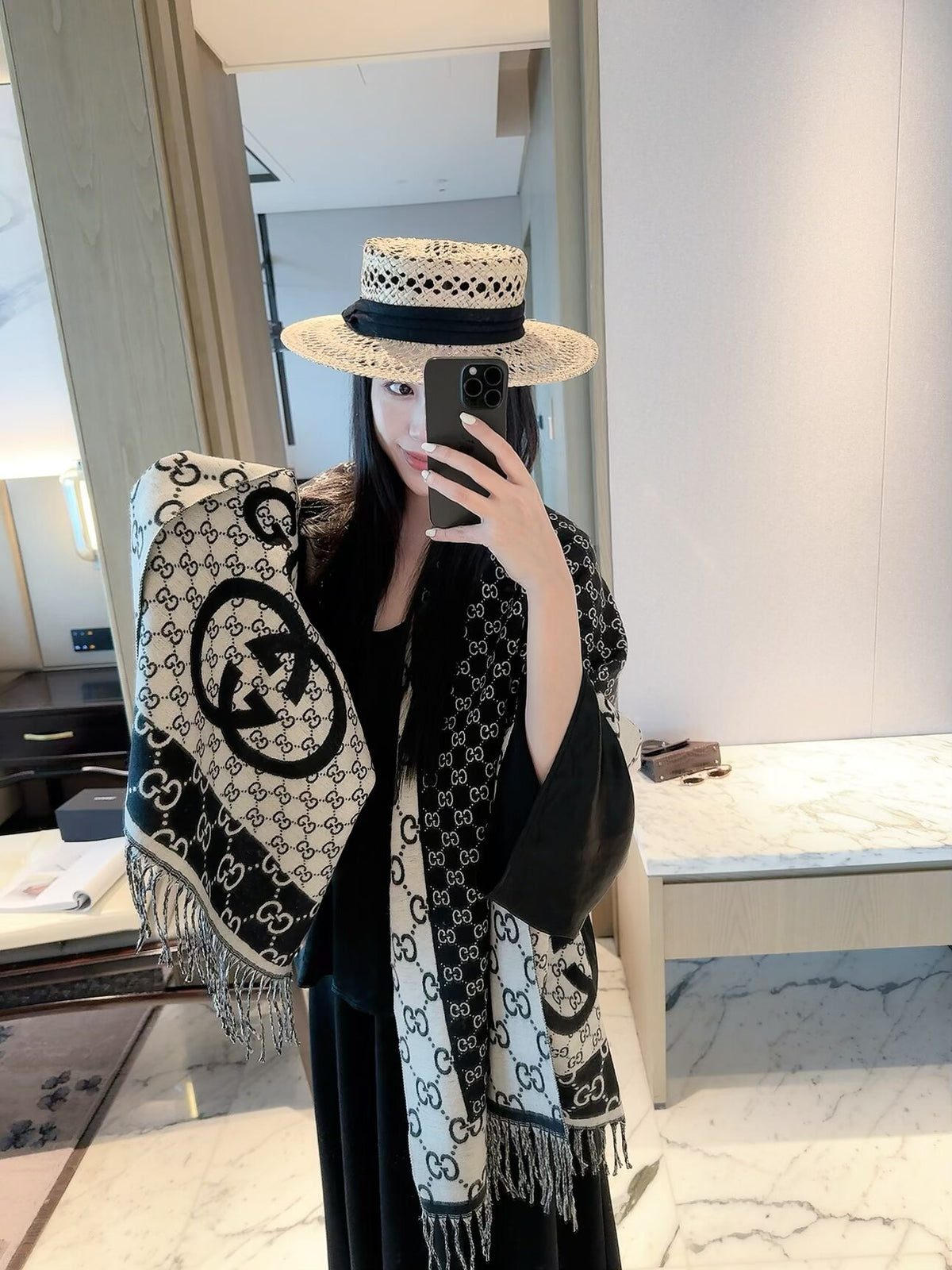 ✨ 2026 New Vintage Geometric Jacquard Cashmere Scarf – Refined Heritage Style
