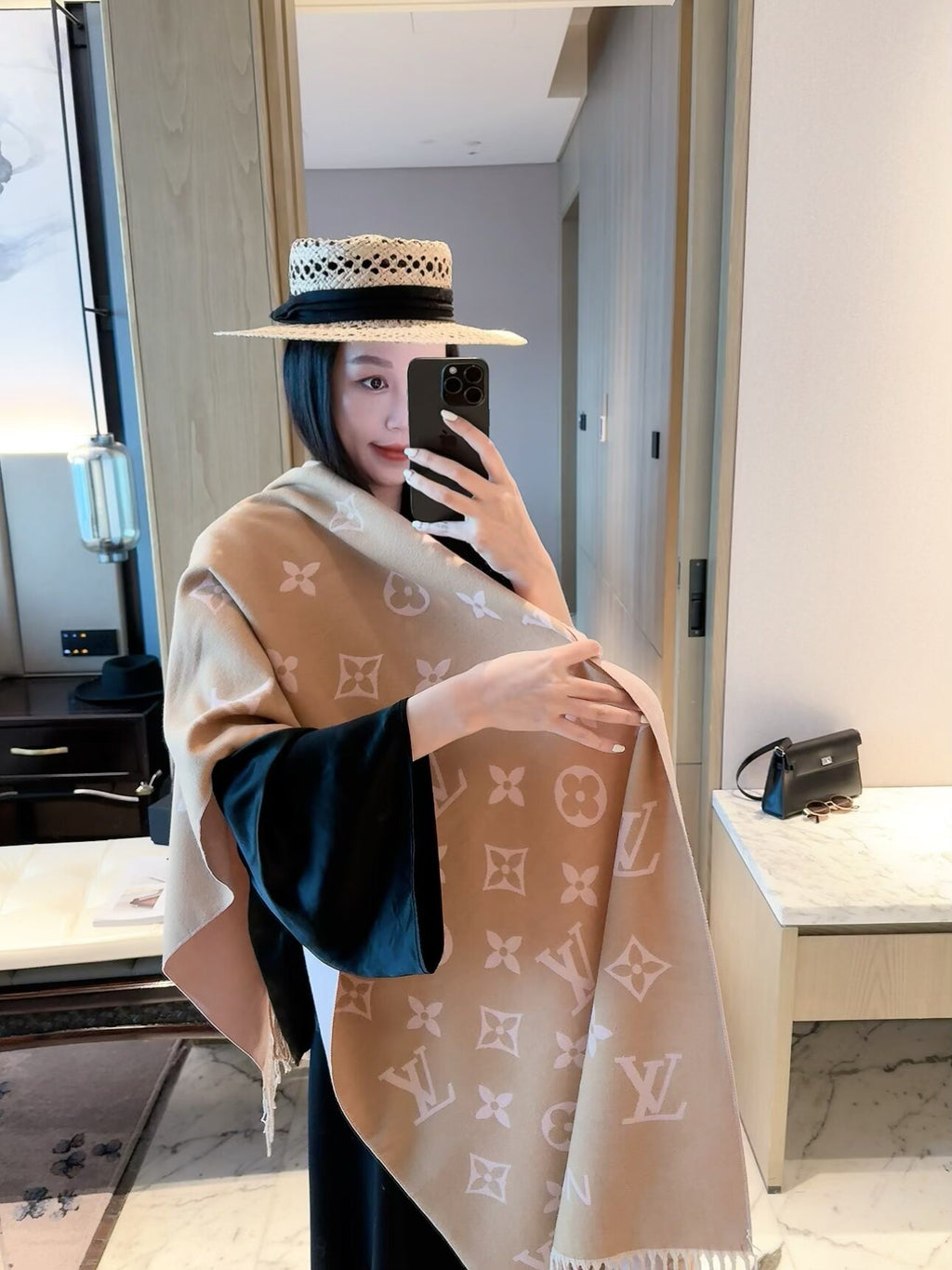 2026 New Classic Pattern Cashmere Scarf – Thickened Soft Cashmere, Elegant Fringe, Versatile Wrap