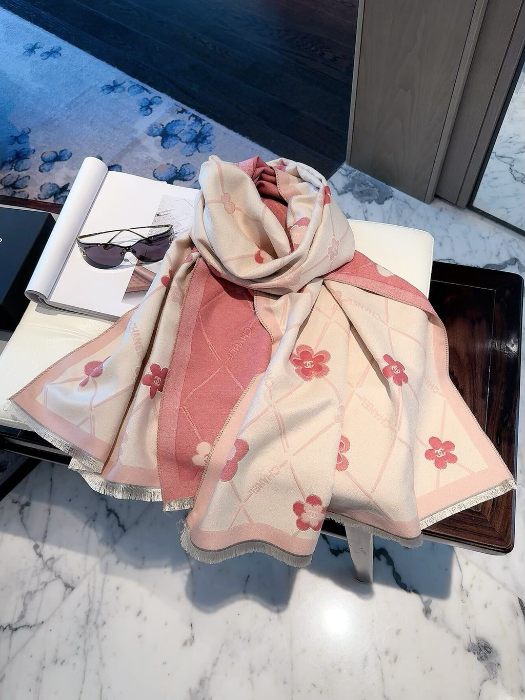 2026 New Diamond Camellia Cashmere Scarf – Elegant Floral Jacquard, Soft French-Inspired Style