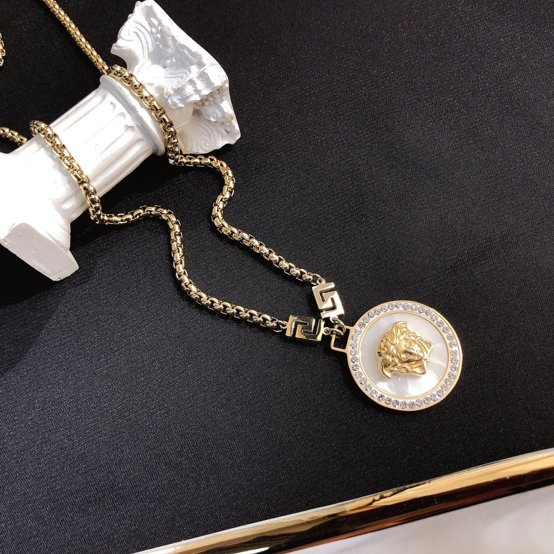 Beauty Avatar Necklace