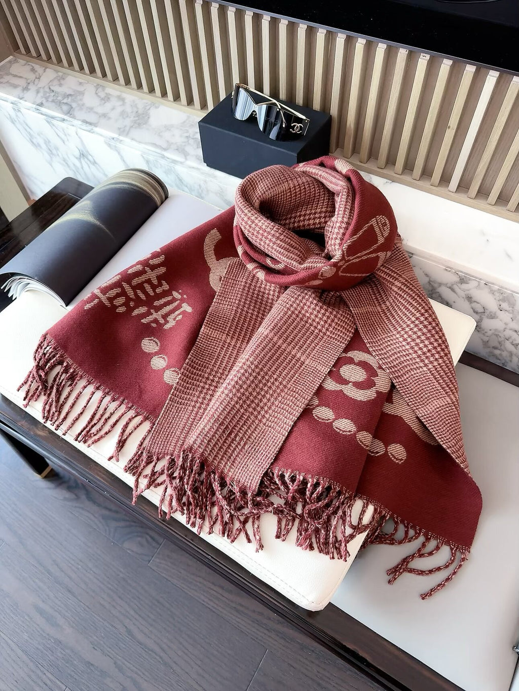 2026 New Double-Sided Cashmere Scarf – Playful Vintage Feminine Style