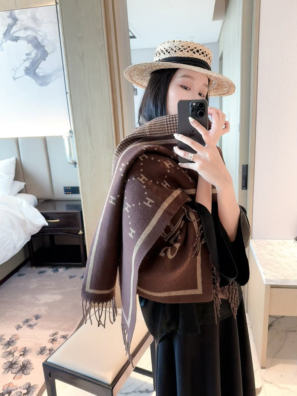2026 New Double-Sided Carriage Cashmere Scarf Elegant Heritage Style