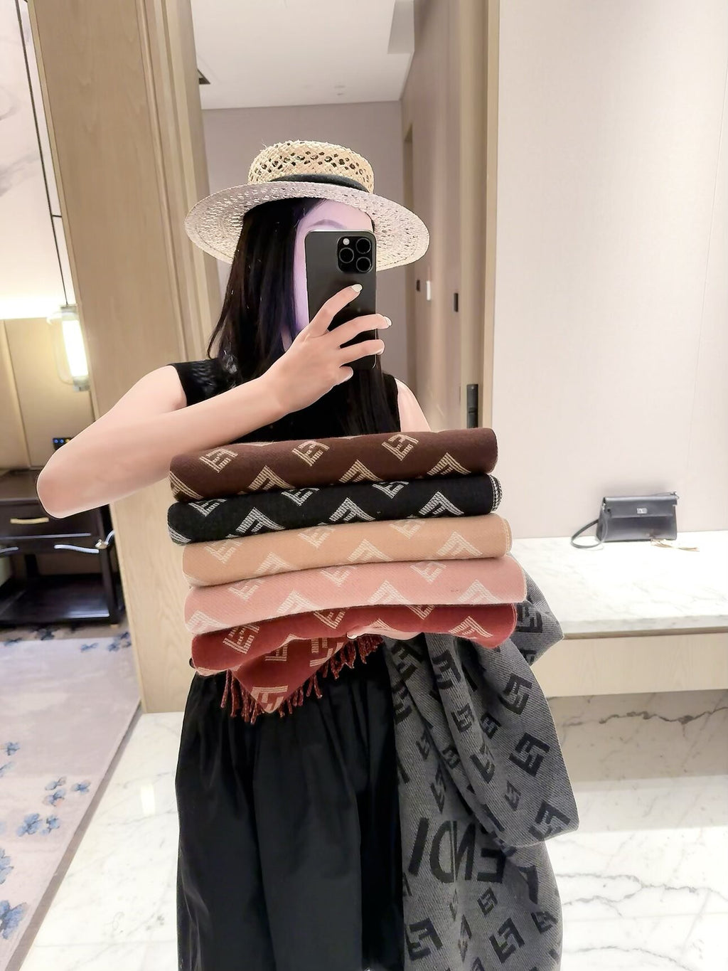 ✨ 2026 New Double-Sided Cashmere Scarf – Two Patterns, Two Styles 💥
