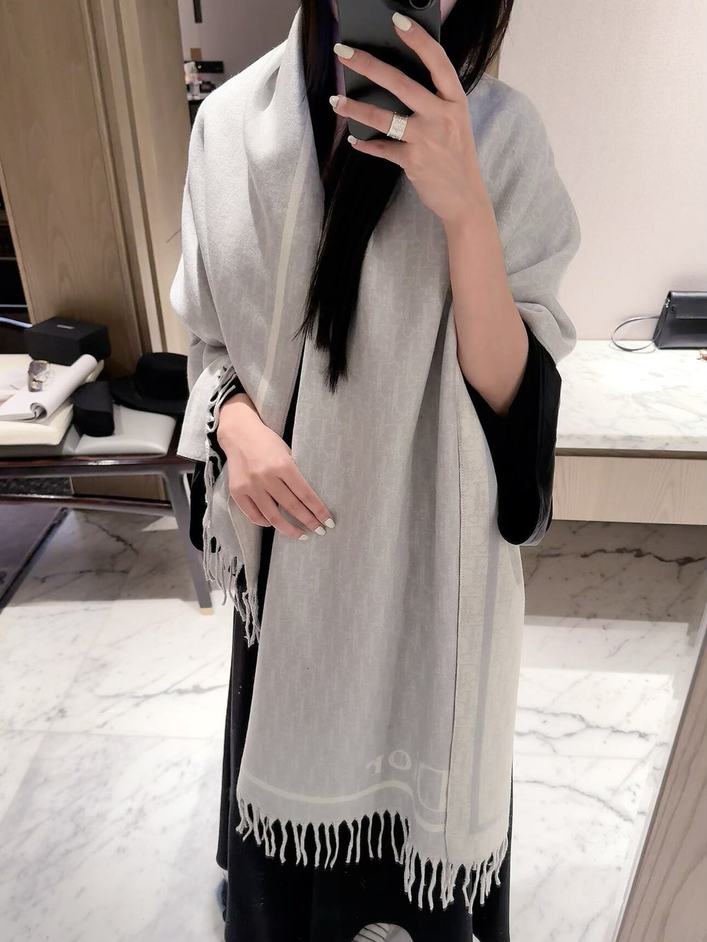 2026 New French-Inspired Jacquard Cashmere Scarf – Elegant Heritage Pattern, Soft Luxury Style