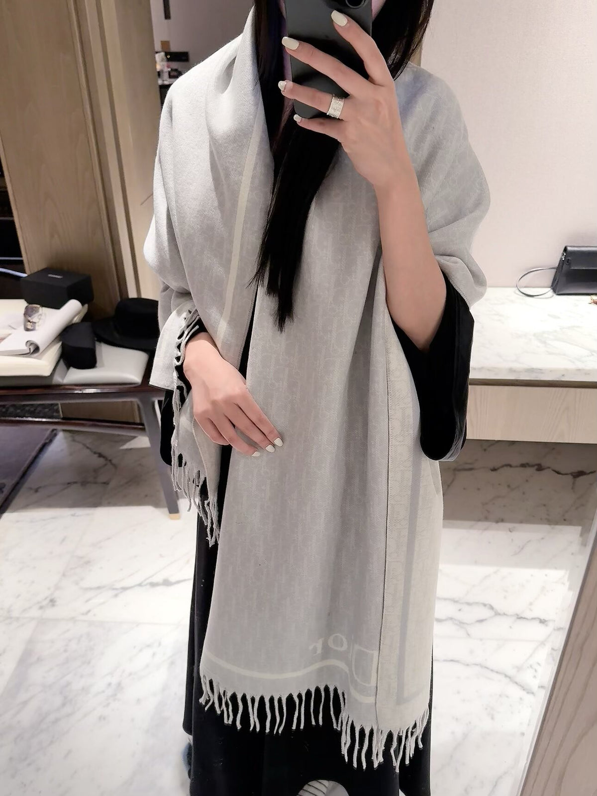 2026 New French-Inspired Jacquard Cashmere Scarf – Elegant Heritage Pattern, Soft Luxury Style