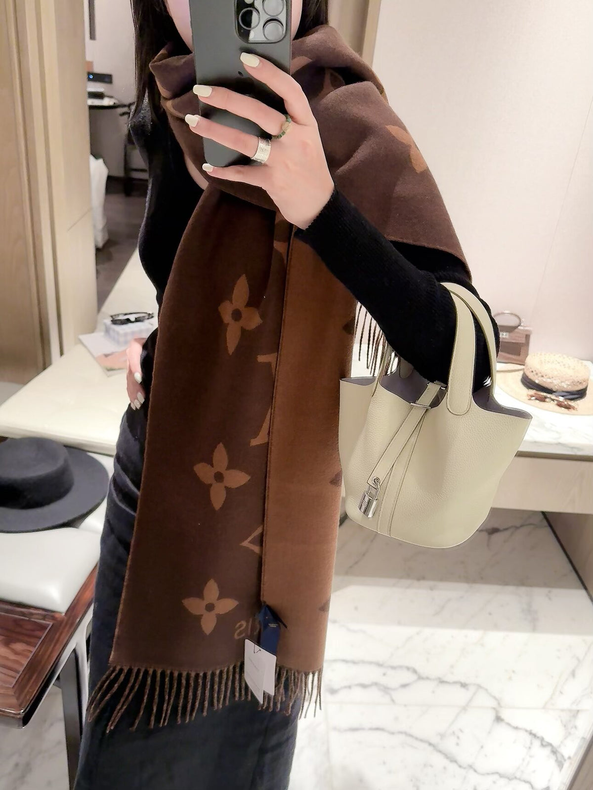 2026 New Oversized Jacquard Cashmere Scarf