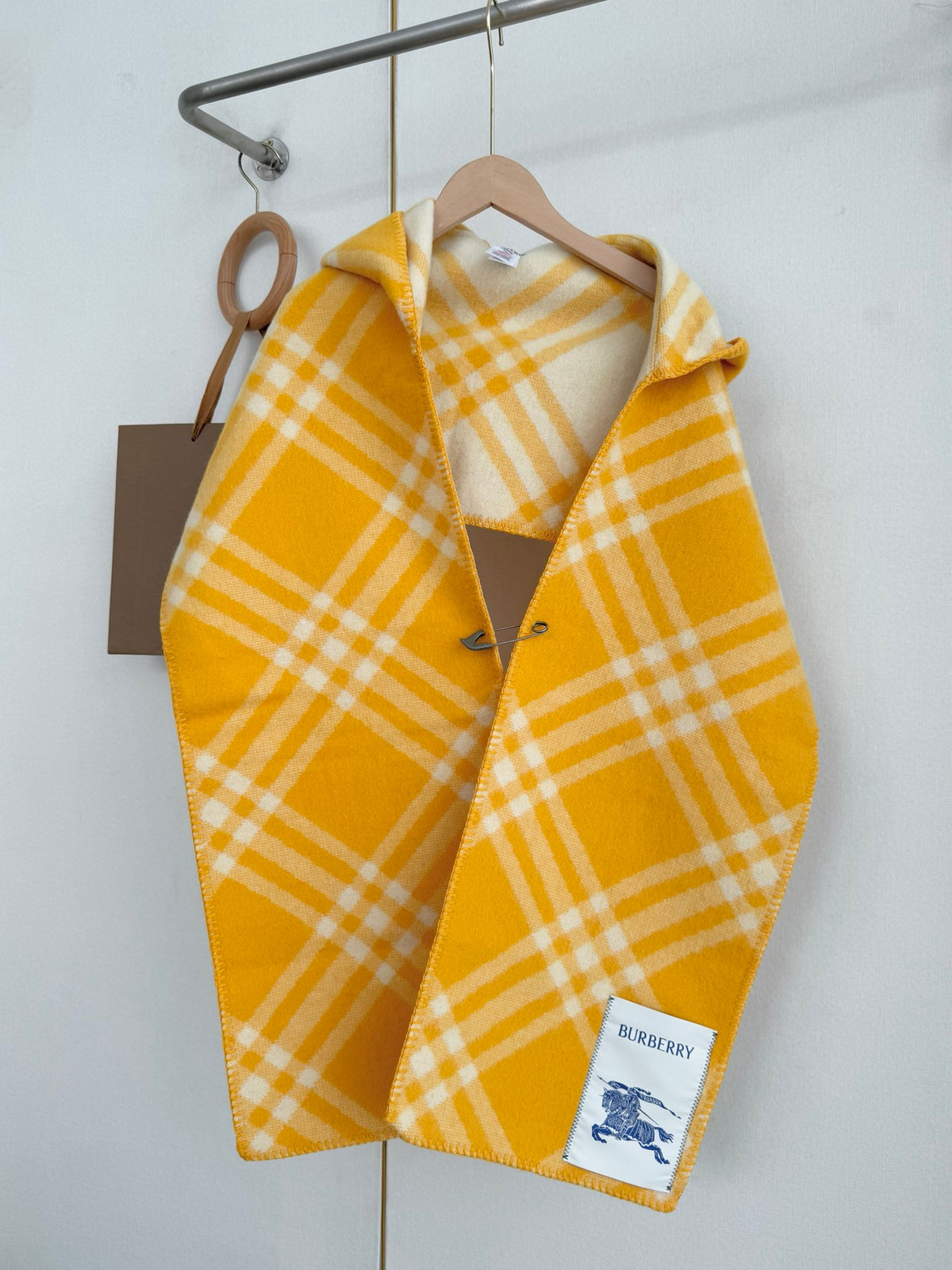 ✨ In Stock | 2025 New Year Hooded Checkered Wool Shawl – Elegant Blanket-Style Wrap