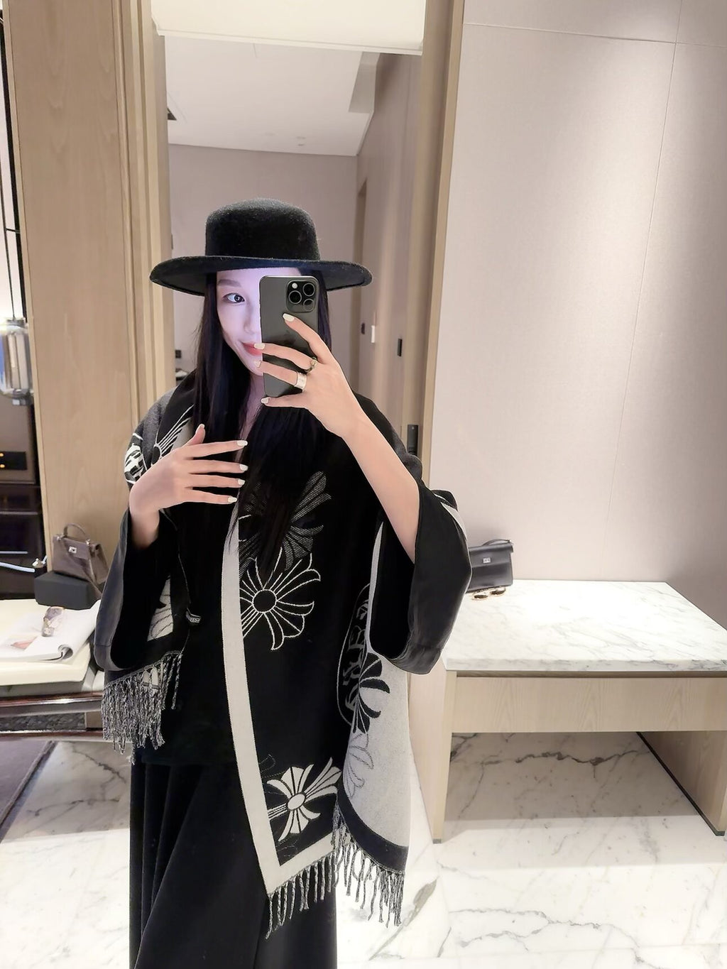 2026 New Gothic Cross Cashmere Scarf – Symmetrical Motif, Streetwear-Inspired Style