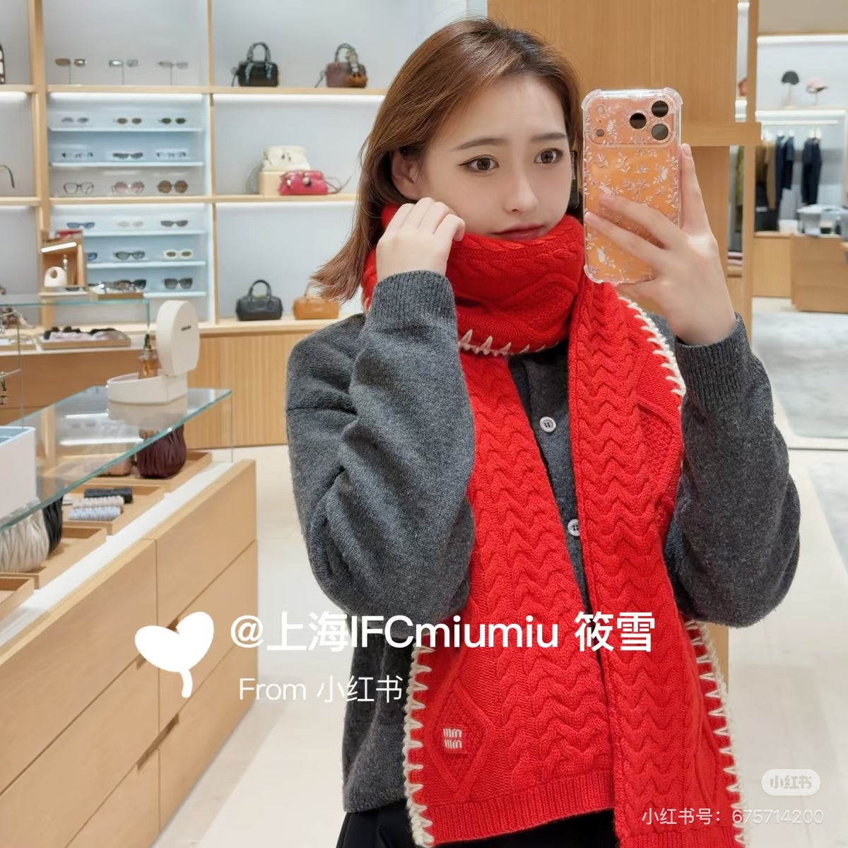 ✨ Unisex Cashmere Scarf – Warm, Cozy & Refined