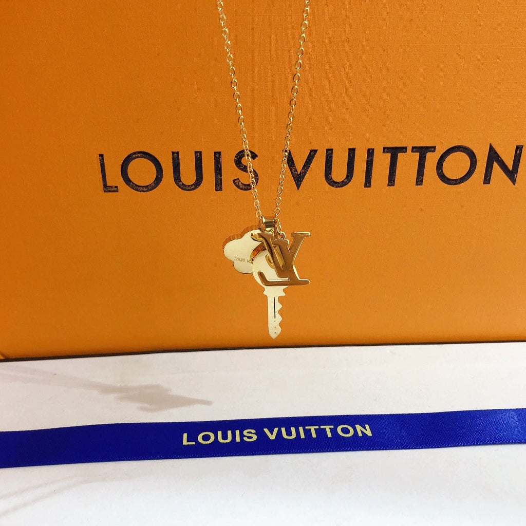 Four-leaf Clover Key Three Accessory Necklace