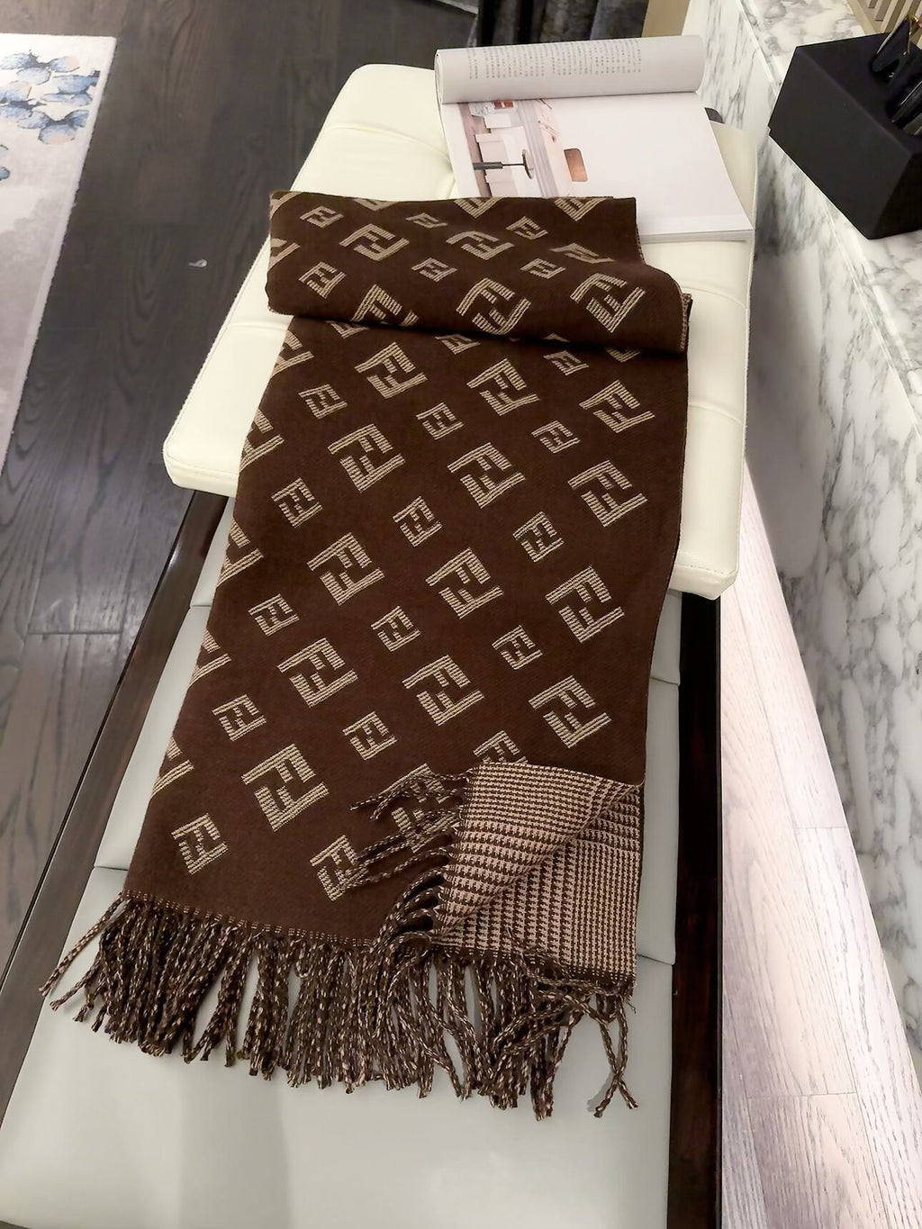✨ 2026 New Double-Sided Cashmere Scarf – Two Patterns, Two Styles 💥