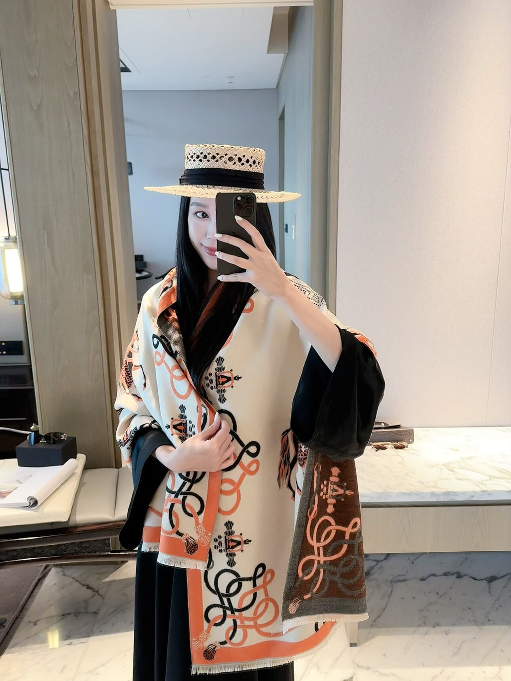 2026 New Vintage Equestrian Cashmere Scarf – Ornamental Horse Motif, Elegant Heritage Style