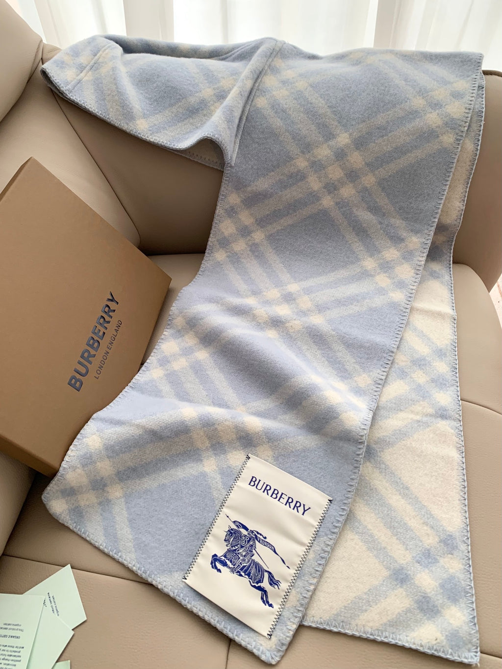 ✨ In Stock | 2025 New Year Hooded Checkered Wool Shawl – Elegant Blanket-Style Wrap