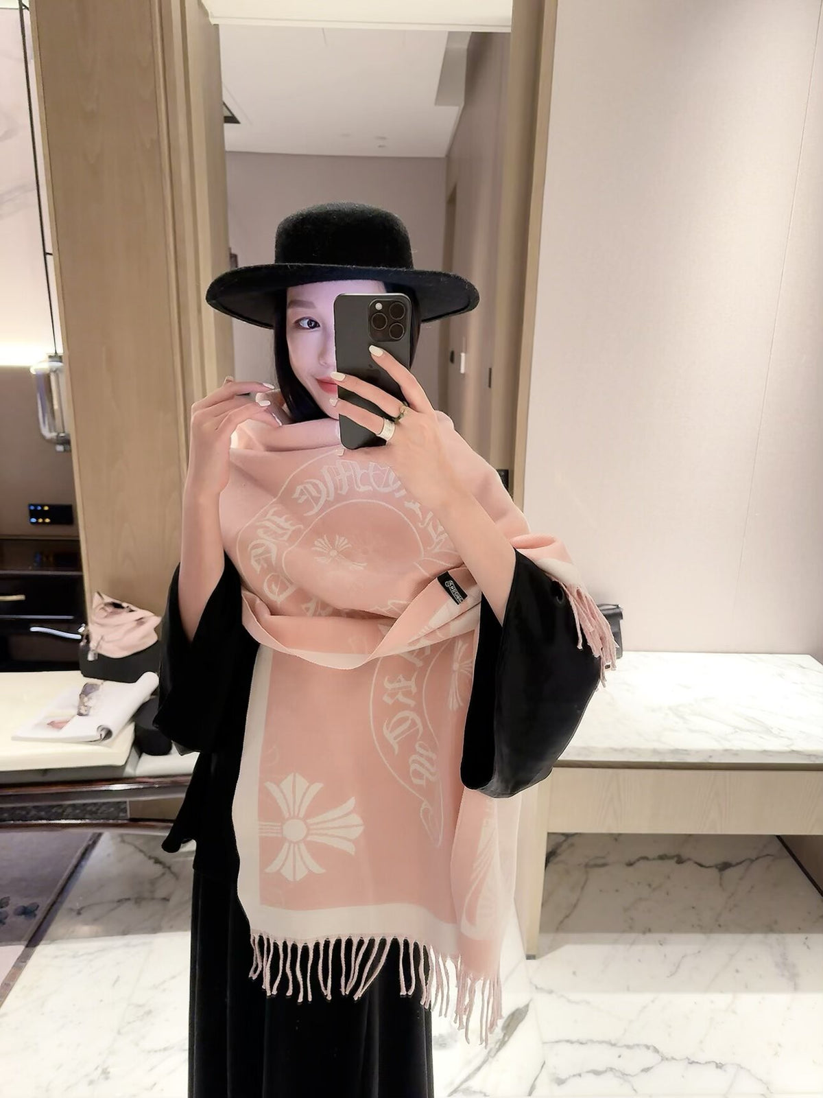 2026 New Gothic Cross Cashmere Scarf – Symmetrical Motif, Streetwear-Inspired Style