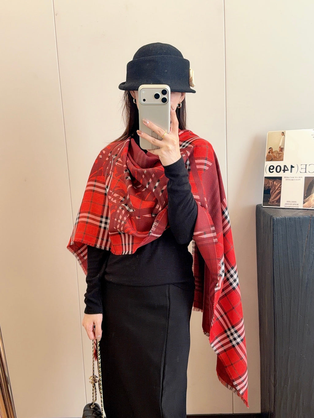 Reversible Equestrian Plaid Scarf – 70% Wool & 30% Silk, Double-Sided Contrast Design, 200 × 65 cm