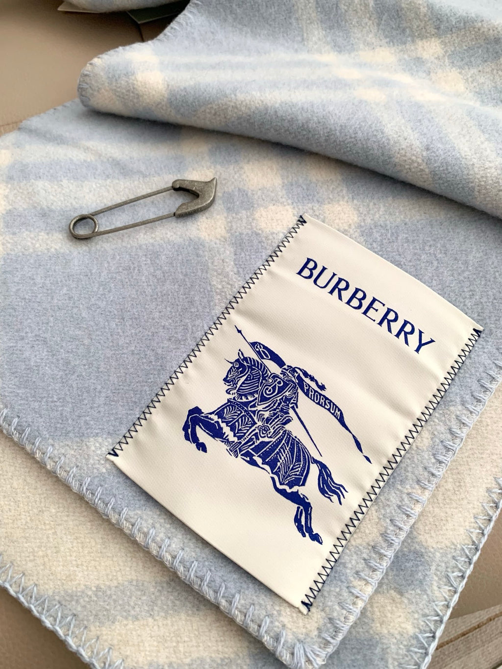 ✨ In Stock | 2025 New Year Hooded Checkered Wool Shawl – Elegant Blanket-Style Wrap