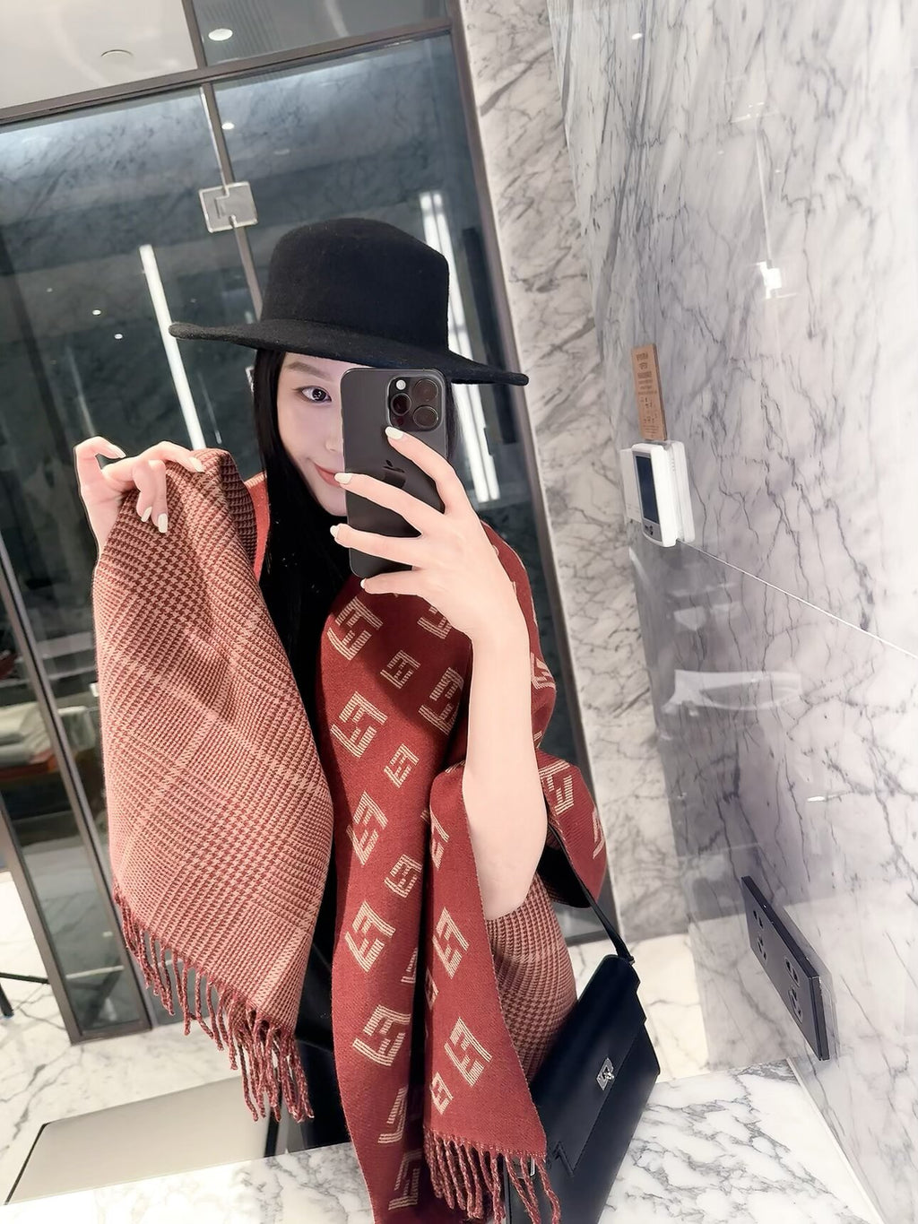 ✨ 2026 New Double-Sided Cashmere Scarf – Two Patterns, Two Styles 💥